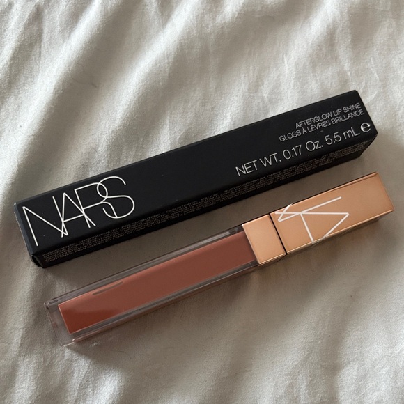 NARS Afterglow Lip Shine - Warm Nude - Picture 5 of 5